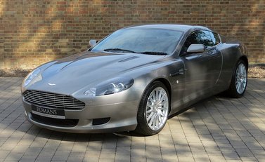 Aston Martin DB9 2