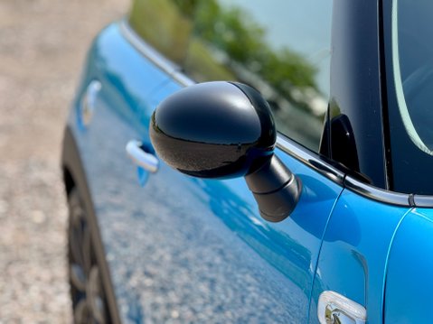 Mini Hatch COOPER S 12