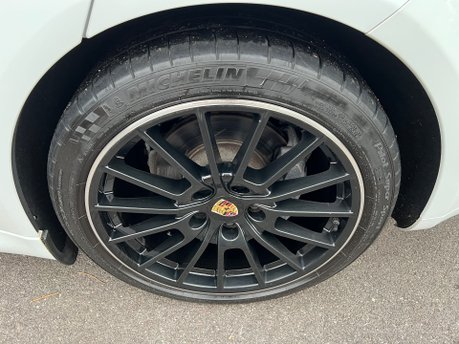 Porsche Panamera 3.0D V6 Hatchback 5dr Diesel TiptronicS Euro 5 (s/s) (300 ps) 14