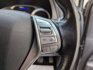 Nissan Navara 2.3 Navara Tekna dCi 4WD 5dr 73