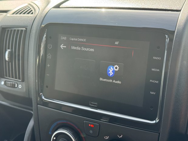 Peugeot Boxer LWB L3H2 [SOLD MM] Medium Roof Pro Premium Plus 335 Air Con Nav Sensors EUR 30