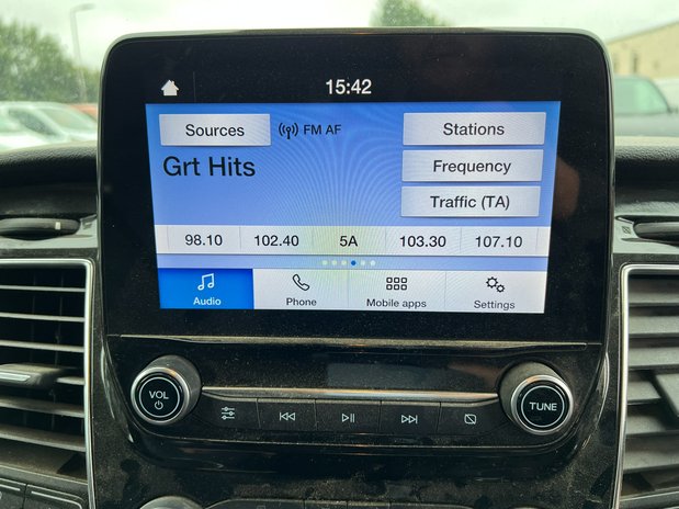 Ford Transit Custom Crew Cab SWB L1H1 Limited 300 CAT N Air Con Alloys Cam EURO 6 NO VAT 41