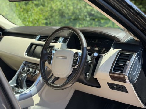 Land Rover Range Rover Sport 4.4 SD V8 Autobiography Dynamic SUV 5dr Diesel Auto 4WD Euro 5 (339 ps) 23