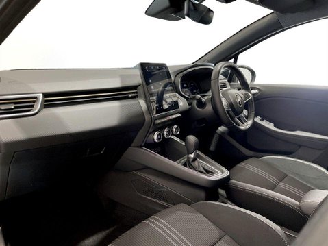 Renault Clio 1.6 E-TECH E-Tech engineered Hatchback 5dr Petrol Hybrid Auto Euro 6 (s/s) 15