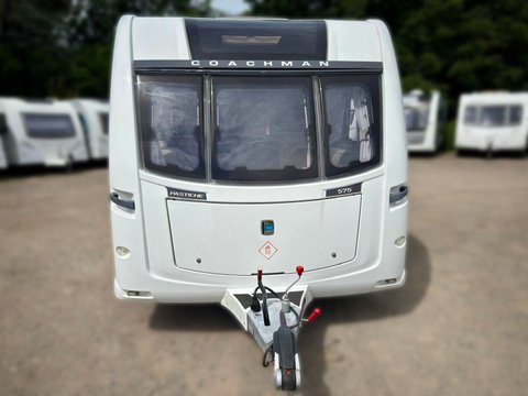 Coachman Pastiche 575 3
