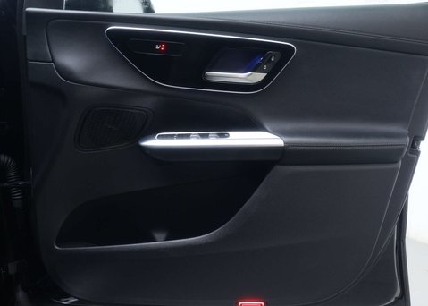 Mercedes-Benz GLC 2.0 GLC 300 AMG Line MHEV 4Matic A 4WD 5dr 46