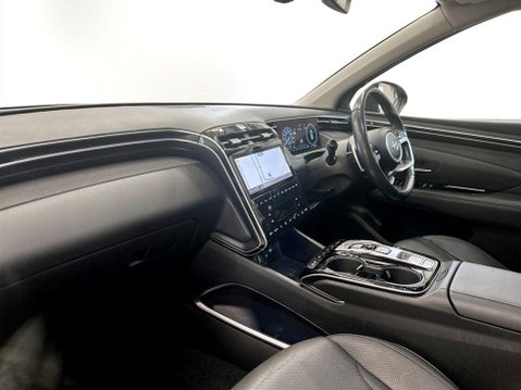 Hyundai TUCSON 1.6 h T-GDi Ultimate SUV 5dr Petrol Hybrid Auto Euro 6 (s/s) (230 ps) Crui 15