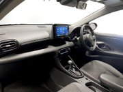 Toyota Yaris 1.5 VVT-h Design Hatchback 5dr Petrol Hybrid E-CVT Euro 6 (s/s) (116 ps) C 15