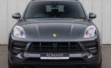 Porsche Macan GTS 4