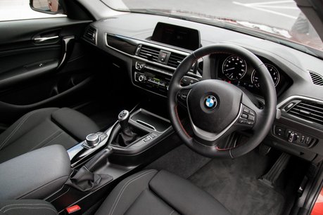 BMW 1 Series 118I SPORT