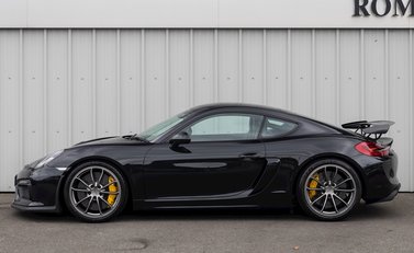 Porsche Cayman GT4 (718) 2