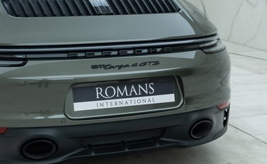 Porsche 911 Targa 4 GTS (992) 28