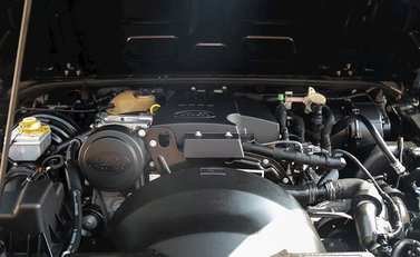 Land Rover Defender 90 XS T40S 28