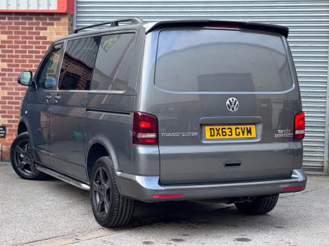 Volkswagen Transporter 2.0 BiTDI T32 Highline Panel Van 4dr Diesel DSG L1 H1 (214 g/km, 178 bhp) 2