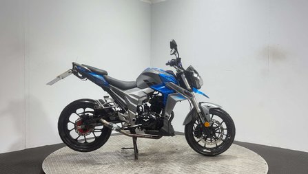 Lexmoto Viper 2017 ONLY 16K RUNNING PROJECT BIKE SPARES OR REPAIR LEARNER BIKE 125CC