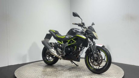 Kawasaki Z 2019 BR GOOD RUNNING LIGHT PROJECT BIKE 15BHP 125CC LEARNER BIKE 2