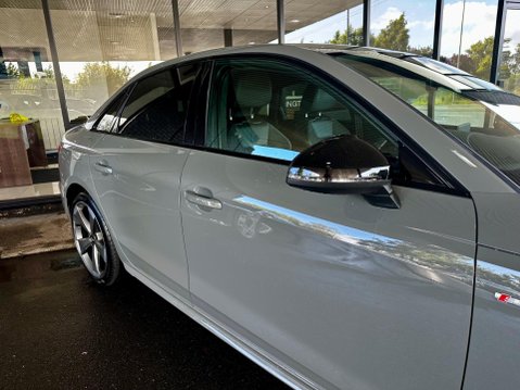 Audi A4 2.0 TFSI 40 Black Edition S Tronic Euro 6 (s/s) 4dr 30