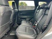 Mitsubishi Outlander PHEV EXCEED 21
