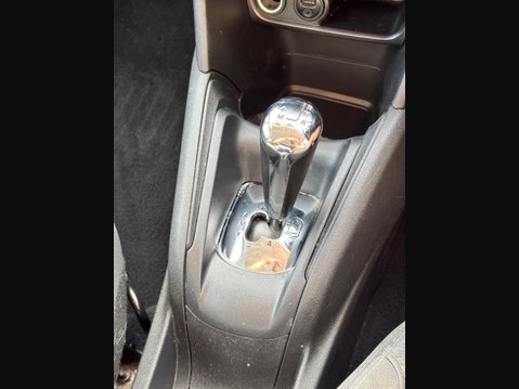 Peugeot 208 1.2 e-VTi PureTech Active EGC Euro 6 (s/s) 5dr 19