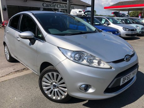 Ford Fiesta 1.6 TITANIUM automatic petrol 5dr 45,000 miles, 2 owners, ulez compliant 3