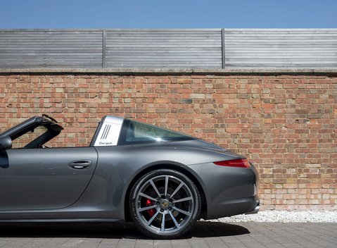 Porsche 911 (991) Targa 4S 28