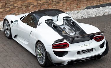 Porsche 918 Spyder 10