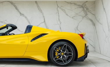 Ferrari 488 Pista Spider 55