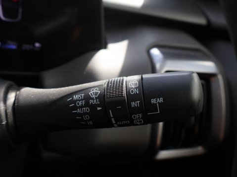 Suzuki e Vitara 61kWh Motion Auto 5dr 25