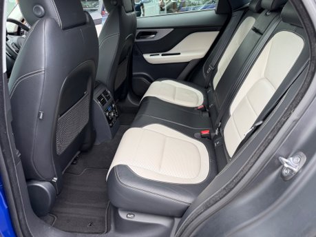 Jaguar F-Pace 2.0 P300 R-Sport SUV 5dr Petrol Auto AWD Euro 6 (s/s) (300 ps) 43