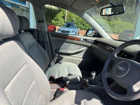 Audi A6 2.4 SE quattro 4dr 17