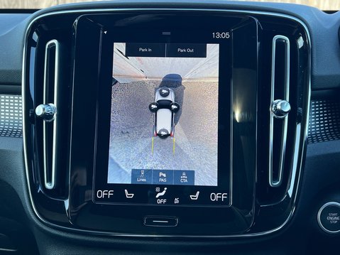 Volvo XC40 RECHARGE T5 R-DESIGN 23