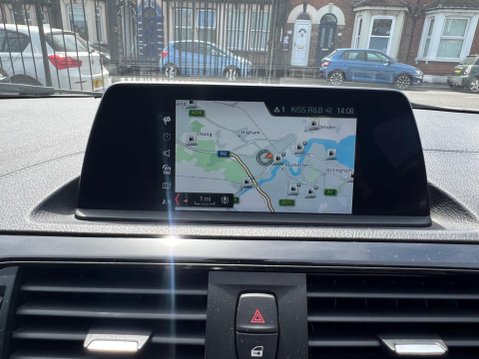 BMW 1 Series 1.5 118i Sport Euro 6 (s/s) 5dr 32