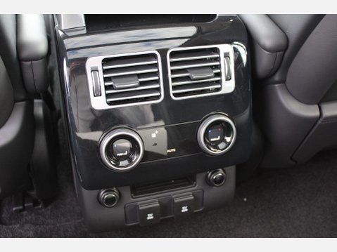 Land Rover Range Rover SDV6 AUTOBIOGRAPHY 37
