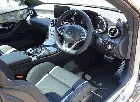 Mercedes-Benz C Class C63 S Coupe 17