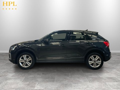 Audi Q2 1.5 TFSI CoD 35 Sport SUV 5dr Petrol S Tronic Euro 6 (s/s) (150 ps) 1 Owner 4