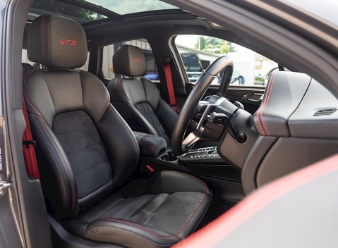 Porsche Macan GTS 11