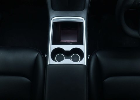 Tesla Model Y Model Y RWD 5dr 19