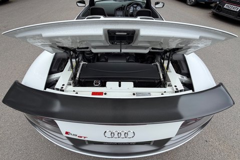 Audi R8 GT QUATTRO V10 SPYDER - 1 OF 33 - BUCKET SEATS -CERAMIC BRAKES 68