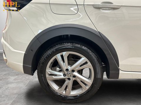 Volkswagen Taigo 1.5 TSI R-Line SUV 5dr Petrol DSG Euro 6 (s/s) (150 ps) Bluetooth - Air Con 10