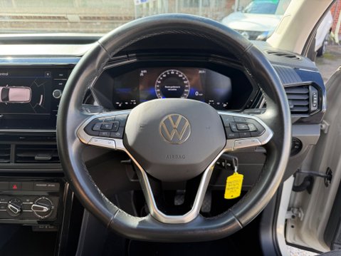 Volkswagen T-Cross BLACK EDITION TSI 11