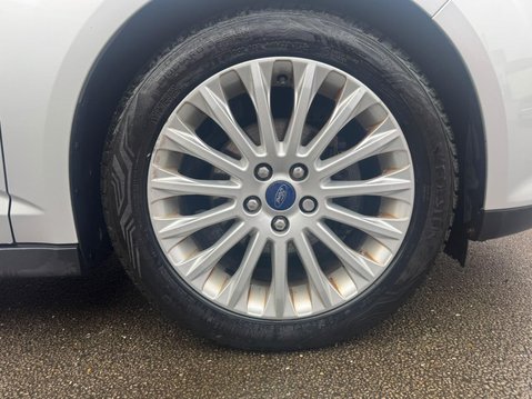 Ford C-Max 1.6 TDCi Titanium Euro 5 5dr 19