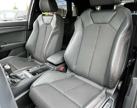Audi Q3 1.5 Q3 S Line 35 TFSI Semi-Auto 5dr 69
