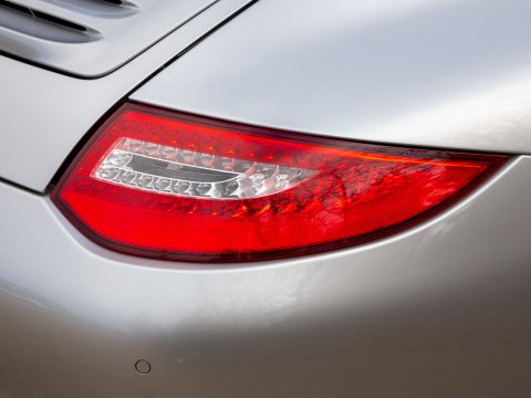 Porsche 911 CARRERA 2 46