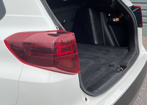 Suzuki Vitara SZ-T BOOSTERJET MHEV 14