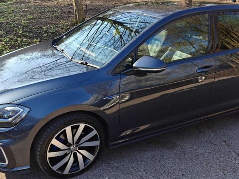 Volkswagen Golf 1.4 Golf GTE Advance Semi-Auto 5dr 2