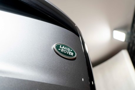 Land Rover Range Rover AUTOBIOGRAPHY. NOW SOLD. SIMILAR REQUIRED. PLEASE CALL 01903 254800. 37