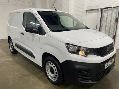 Peugeot Partner BLUEHDI PROFESSIONAL PREMIUM PLUS L1 3
