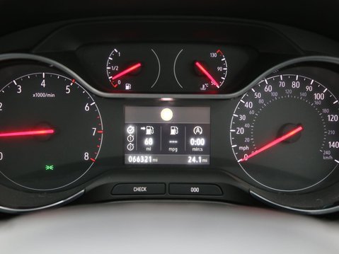Vauxhall Grandland X 1.2 Turbo Elite Nav Euro 6 (s/s) 5dr 14