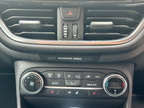 Ford Fiesta ACTIVE X 24