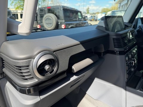 Ineos Grenadier FIELDMASTER EDITION 12